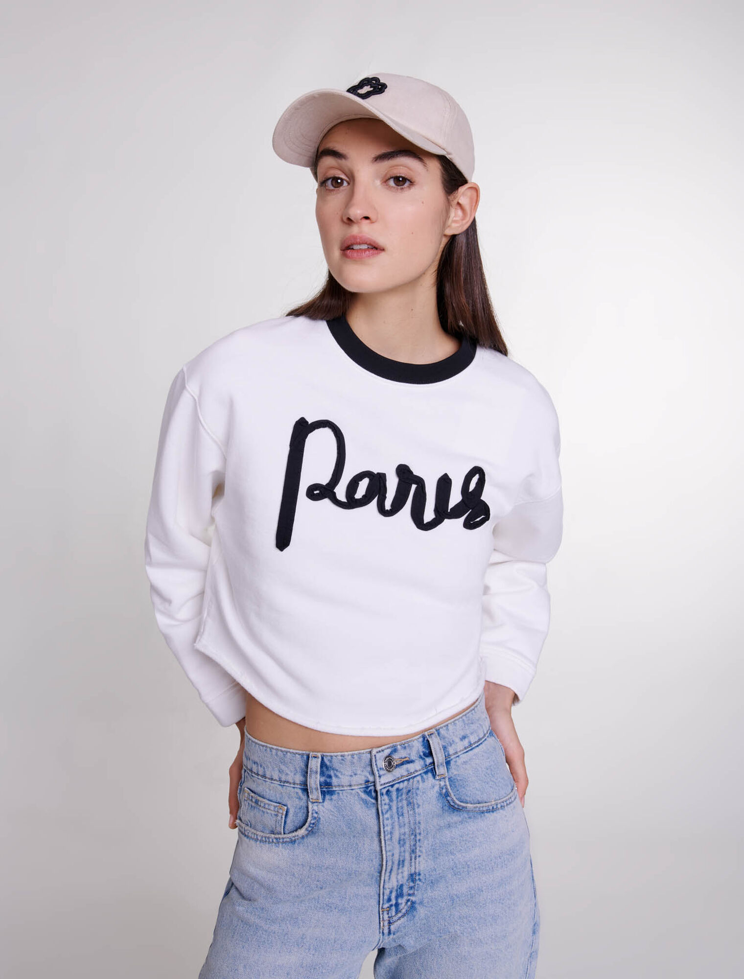 Sweatshirt court