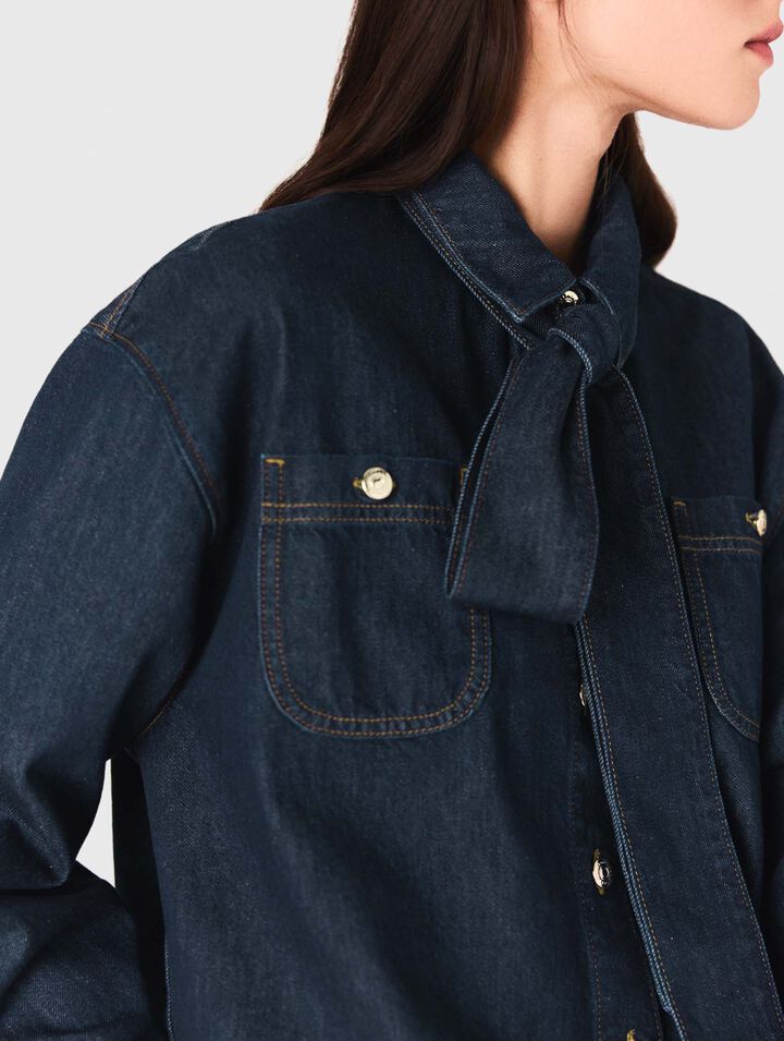 Denim jacket with bow