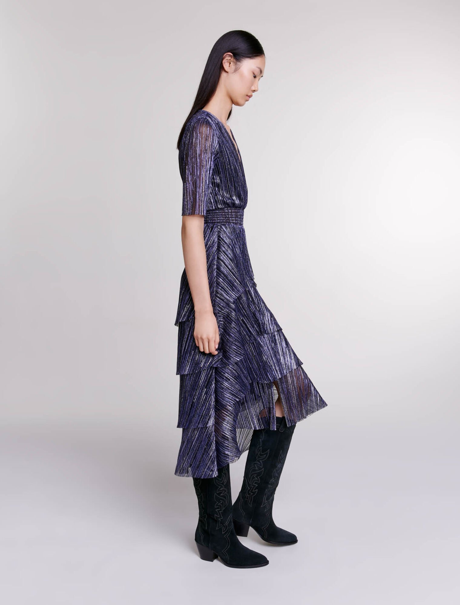 Robe lamée à volants