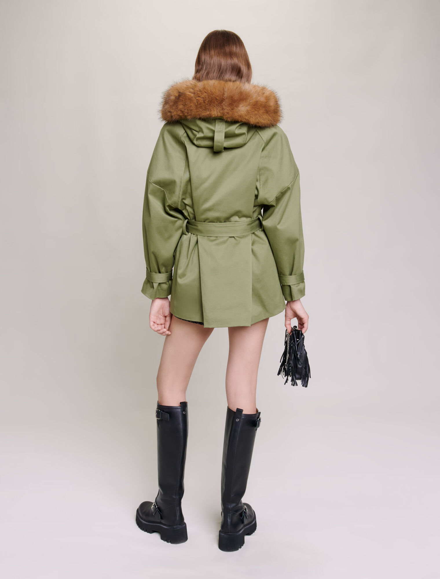 Parka courte à capuche