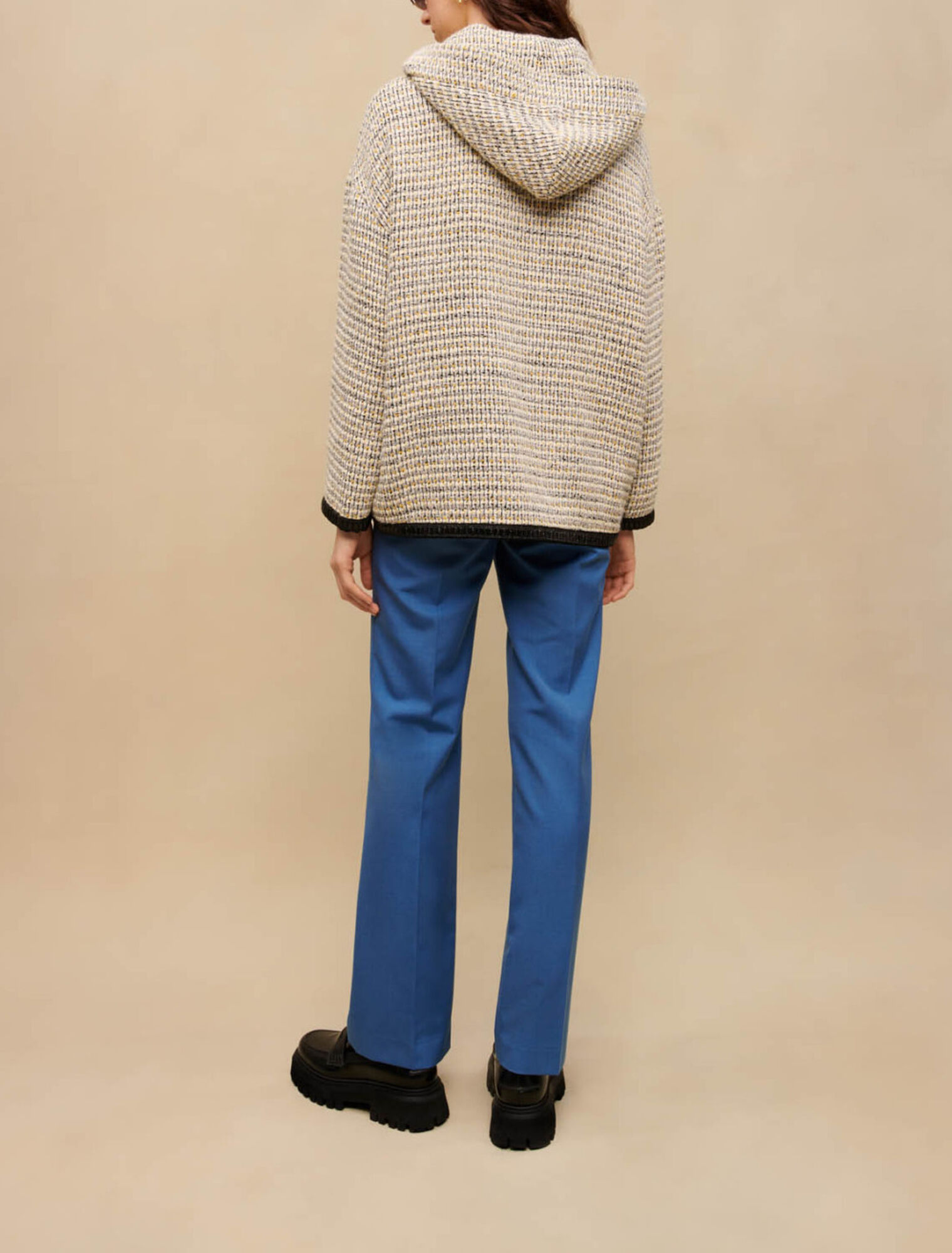 Manteau à capuche en tweed