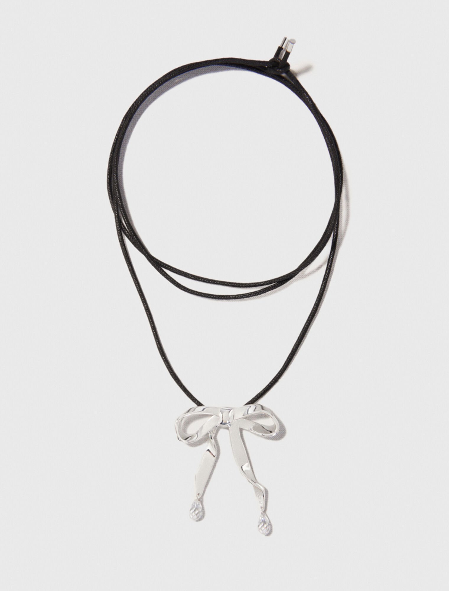 Silver bow necklace