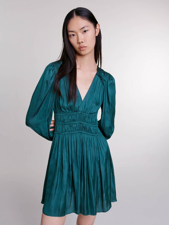 Robe courte satinée