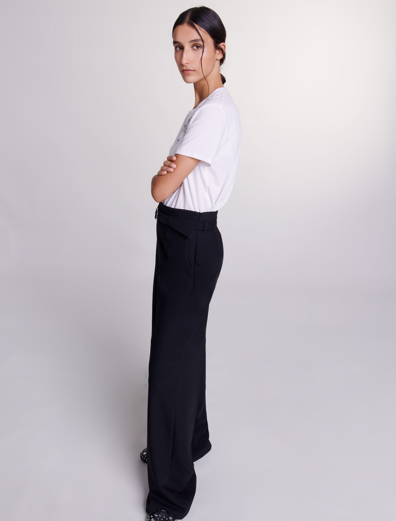 Wide leg pants with belt