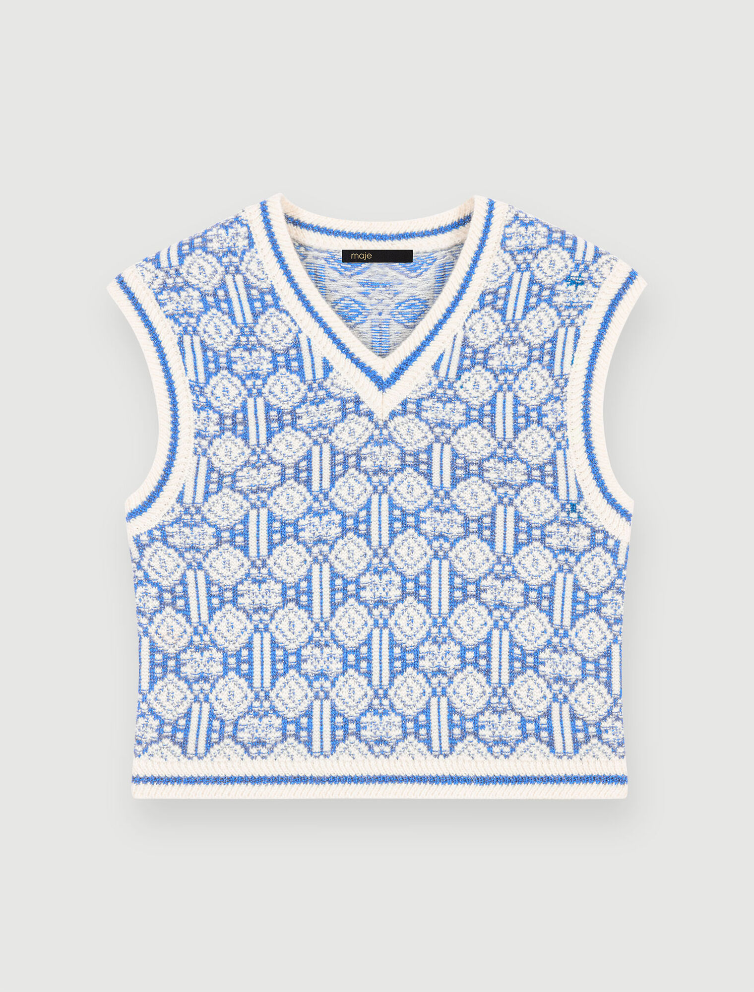 Sleeveless jacquard sweater
