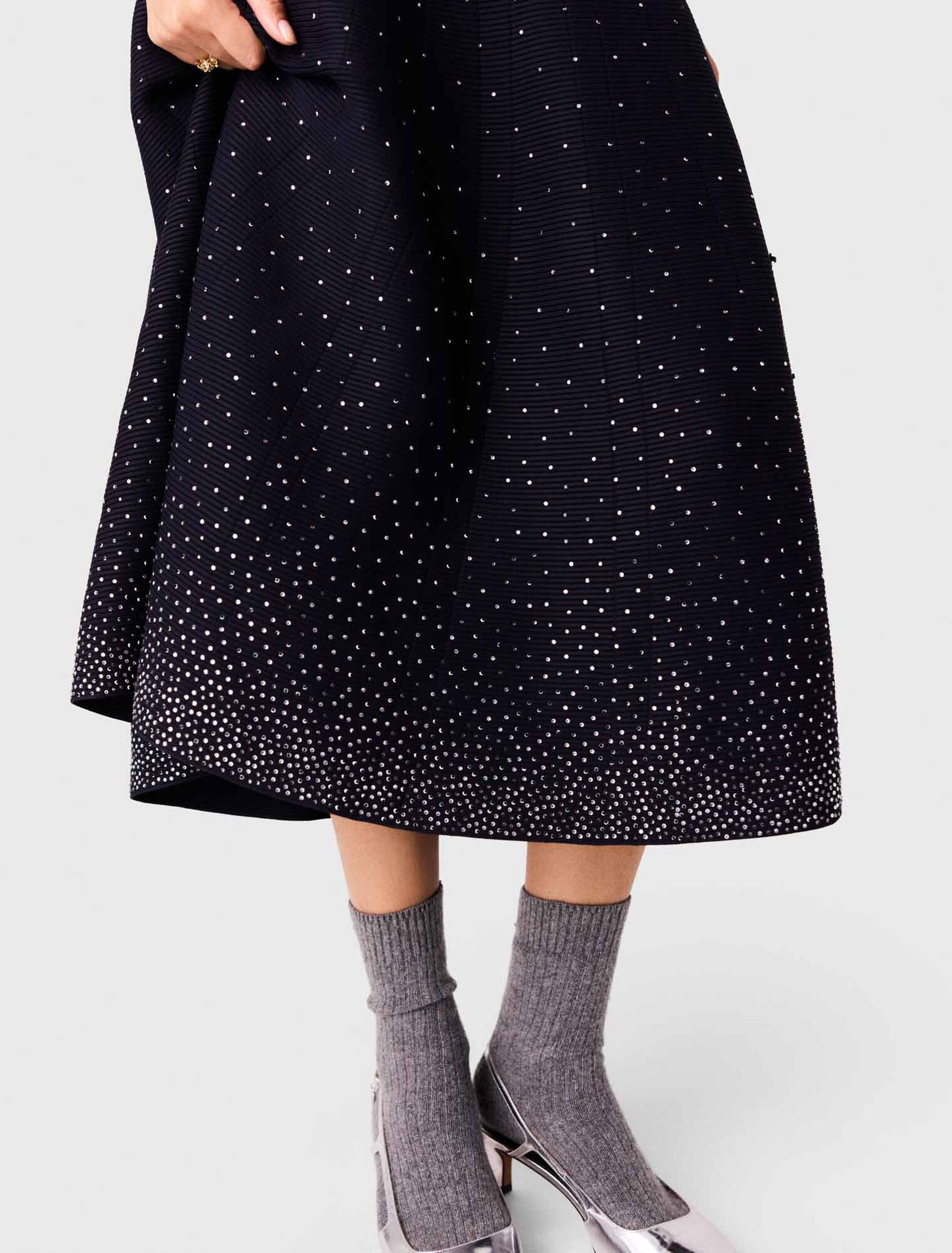 Robe longe en maille strass&eacute;e