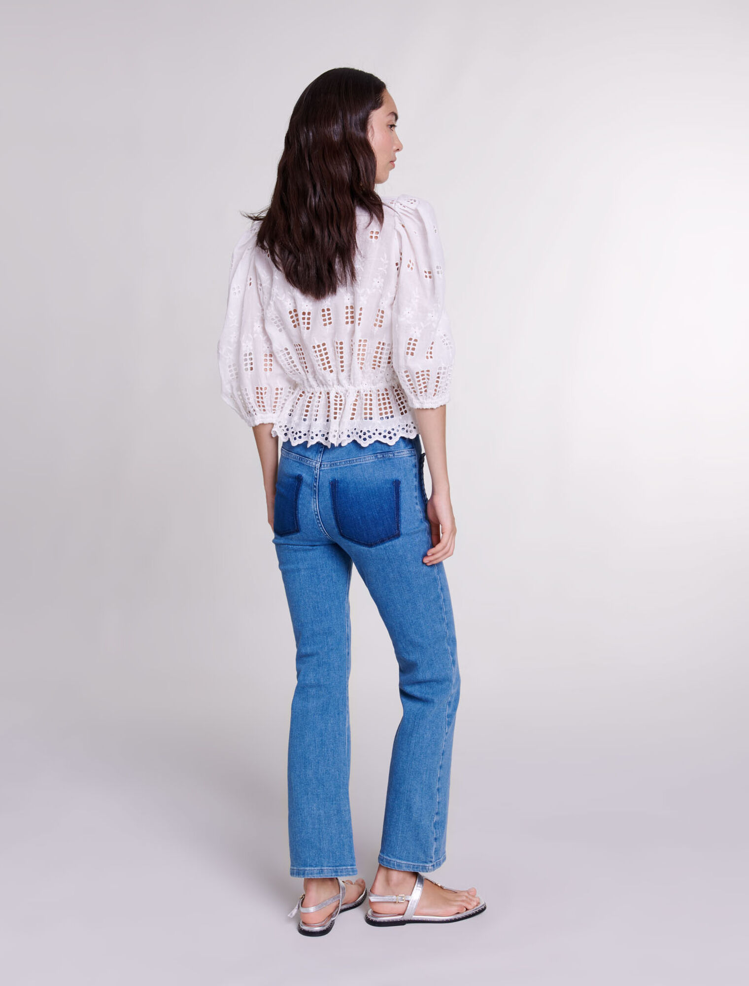 Jeans con detalles trenzados