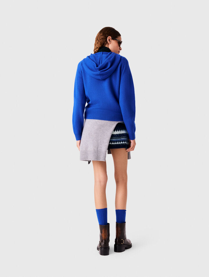 Hooded sweater