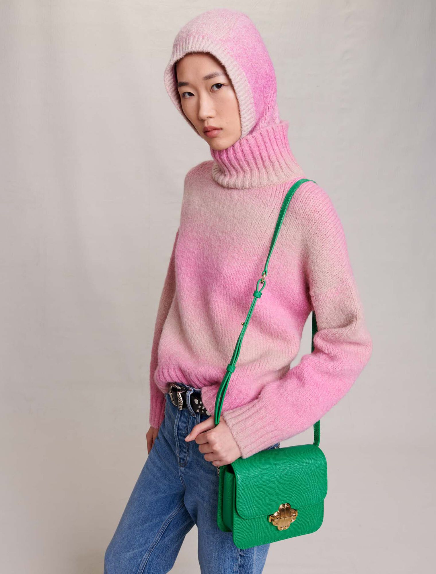 Gradient knit jumper