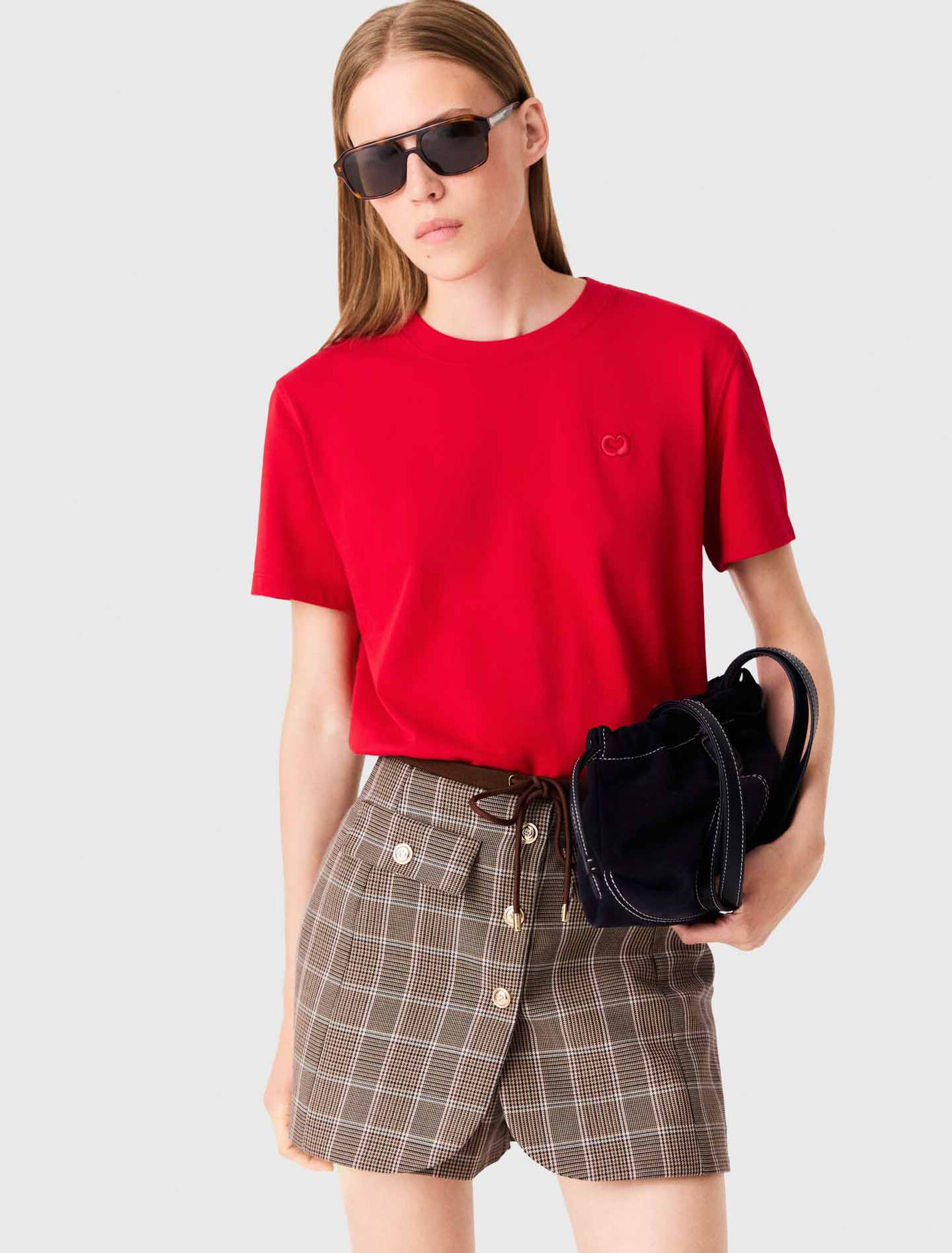 T-shirt avec logo brod&eacute;