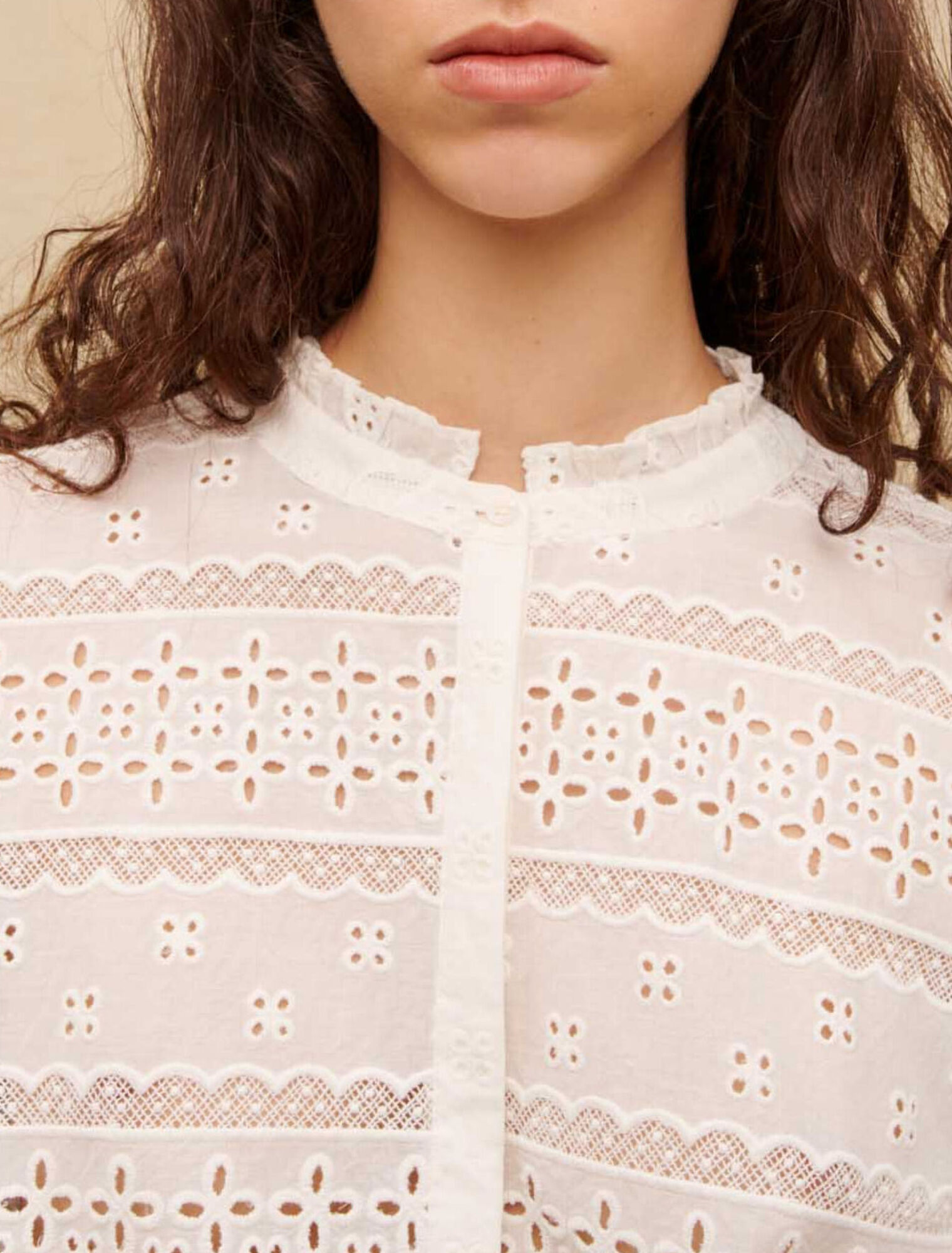 Blouse brodée en coton blanche