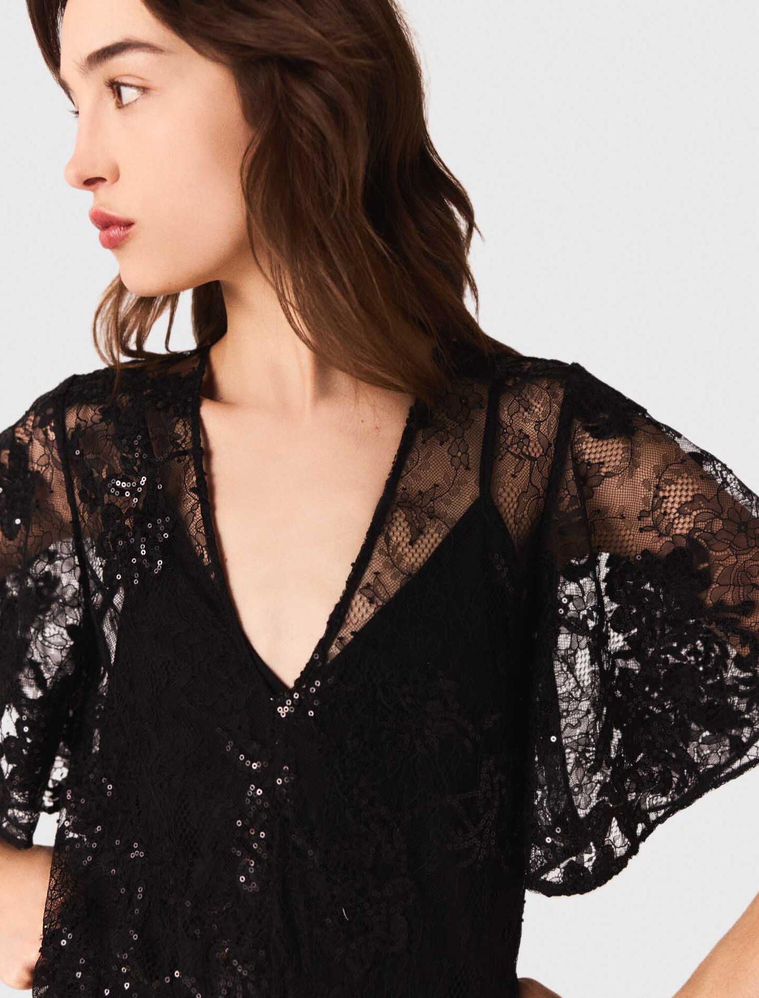 Robe longue en dentelle Robe longue en dentelle