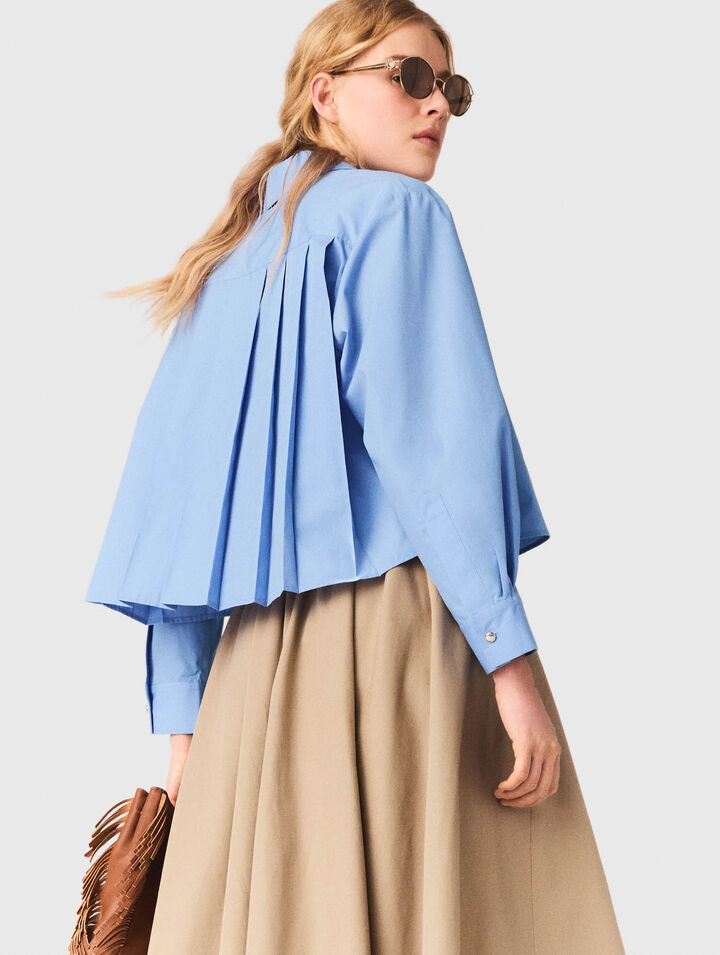 Pleated back embroidered shirt