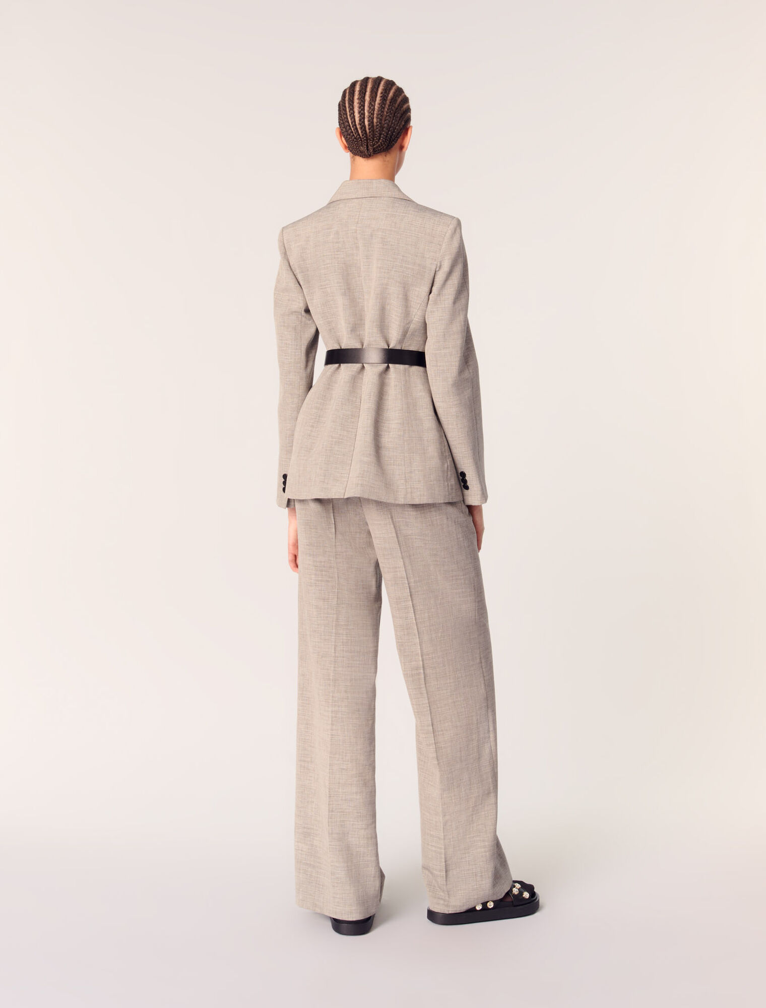 Veste tailleur avec ceinture