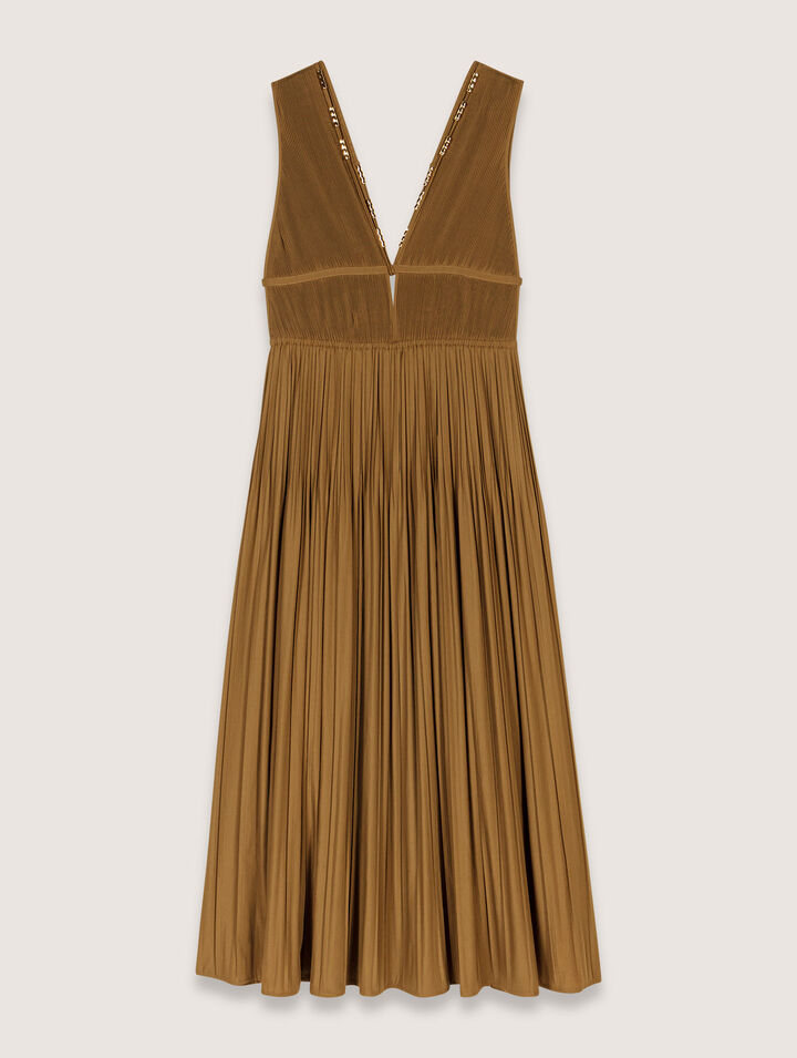 Jewellery neckline pleated dress