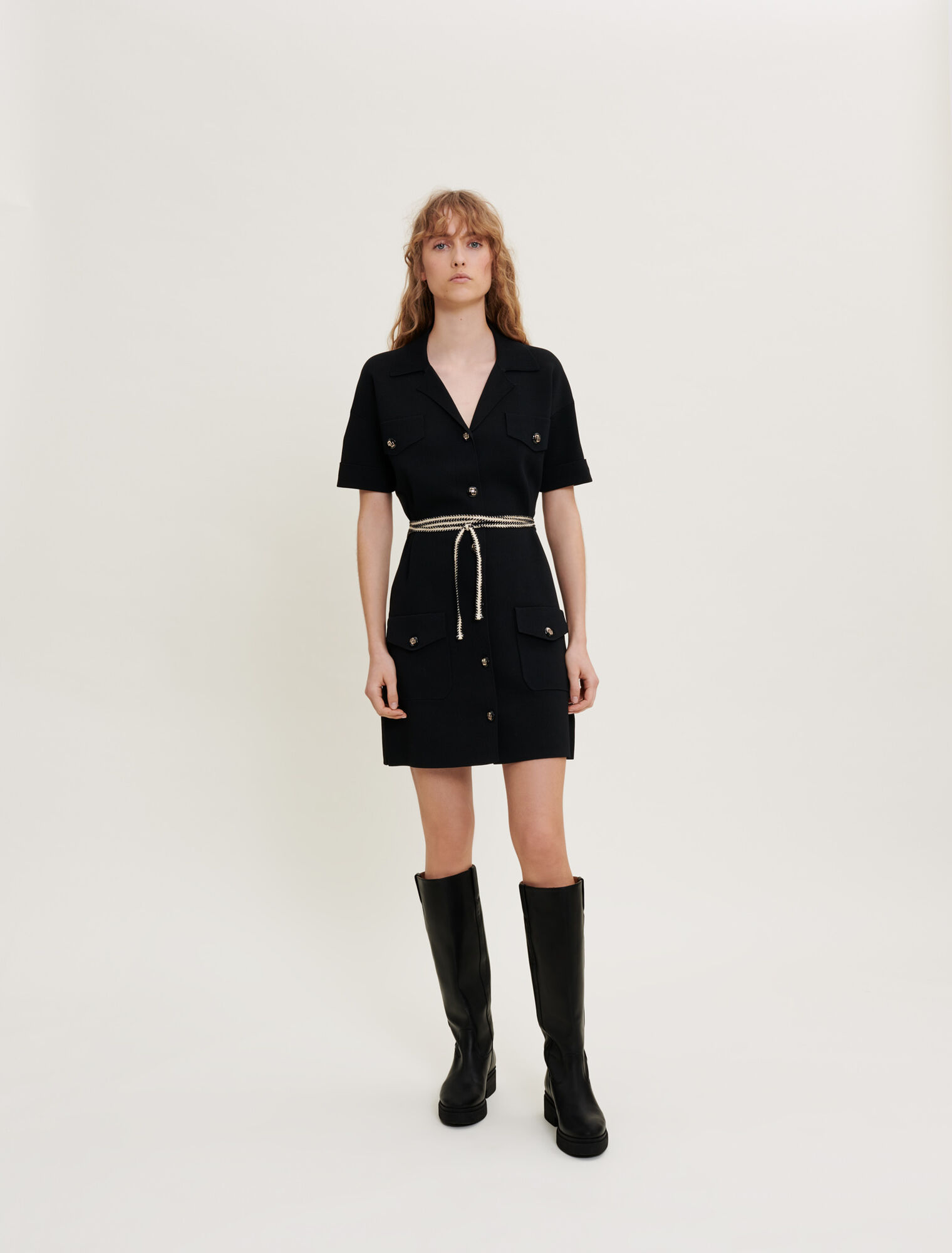 Robe en maille ceinturée