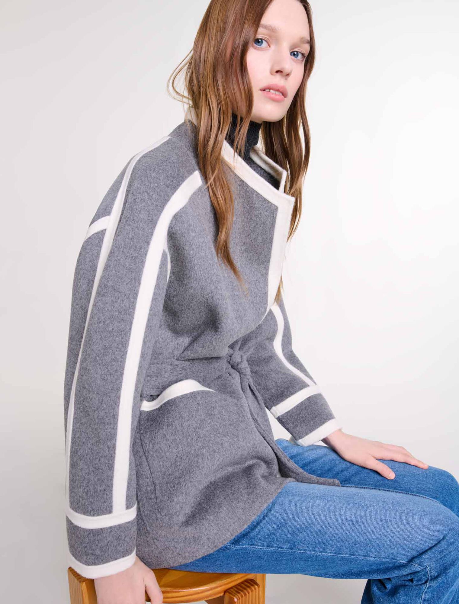 Manteau court bicolore