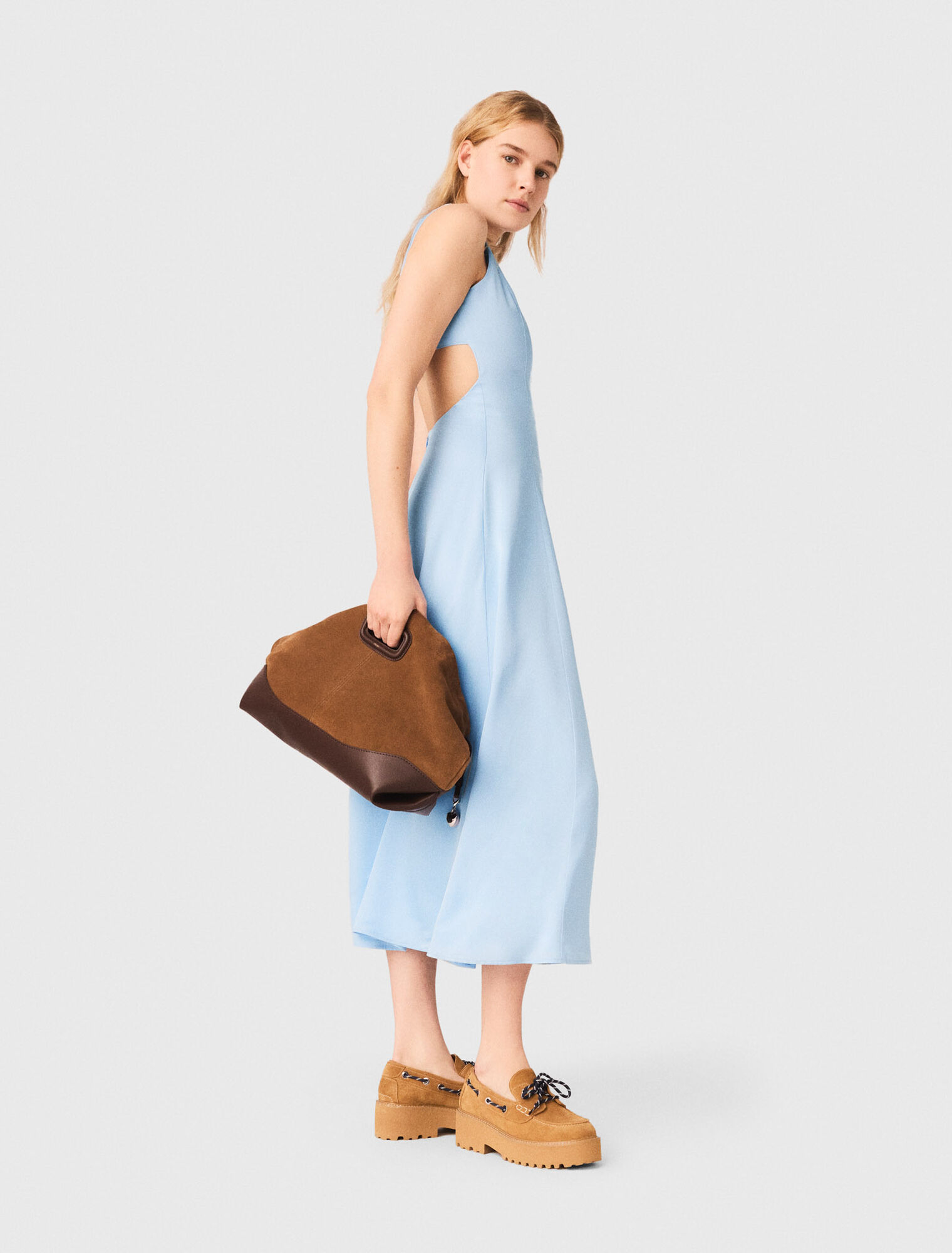 Robe longue avec ouverture dos