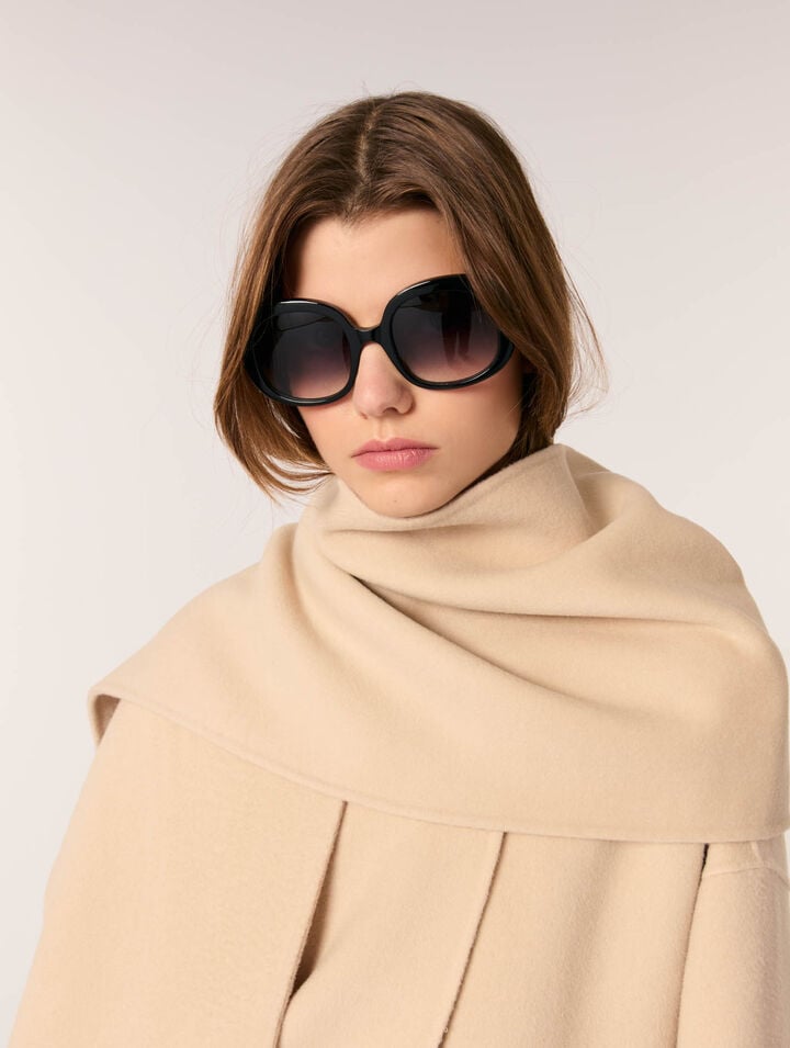 Double-faced coat with scarf