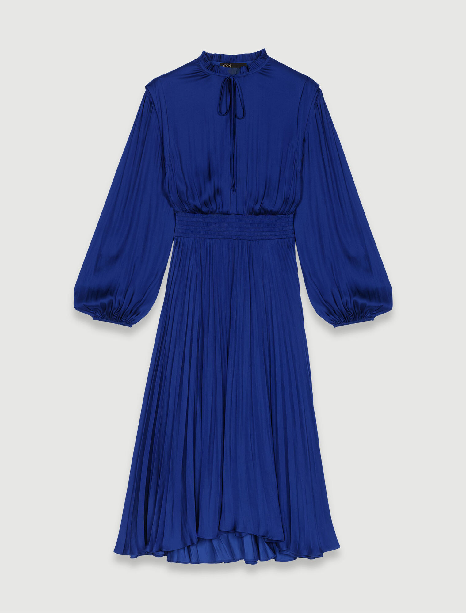 Pleated and satiny midi dress