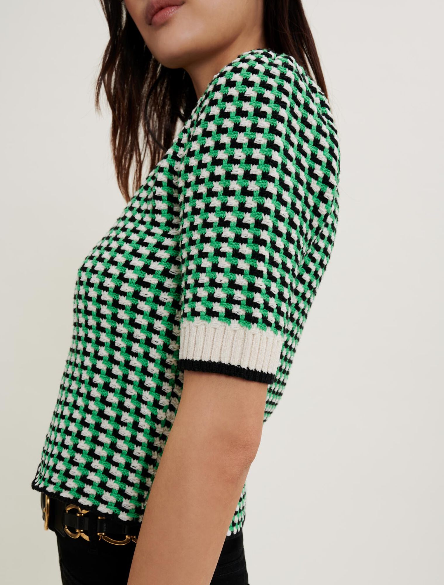 Decorative knit jumper