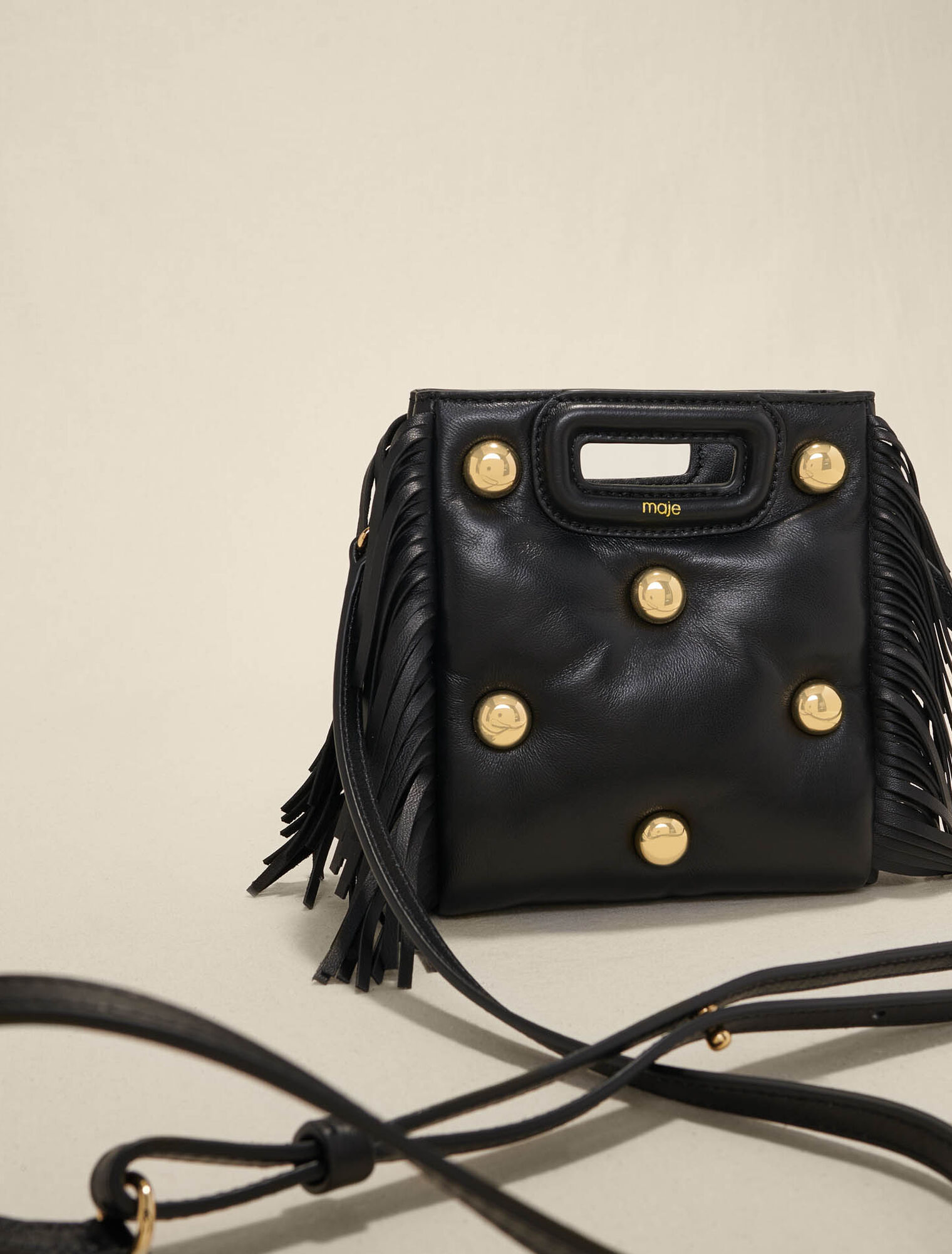 Sac M en cuir matelassé à studs