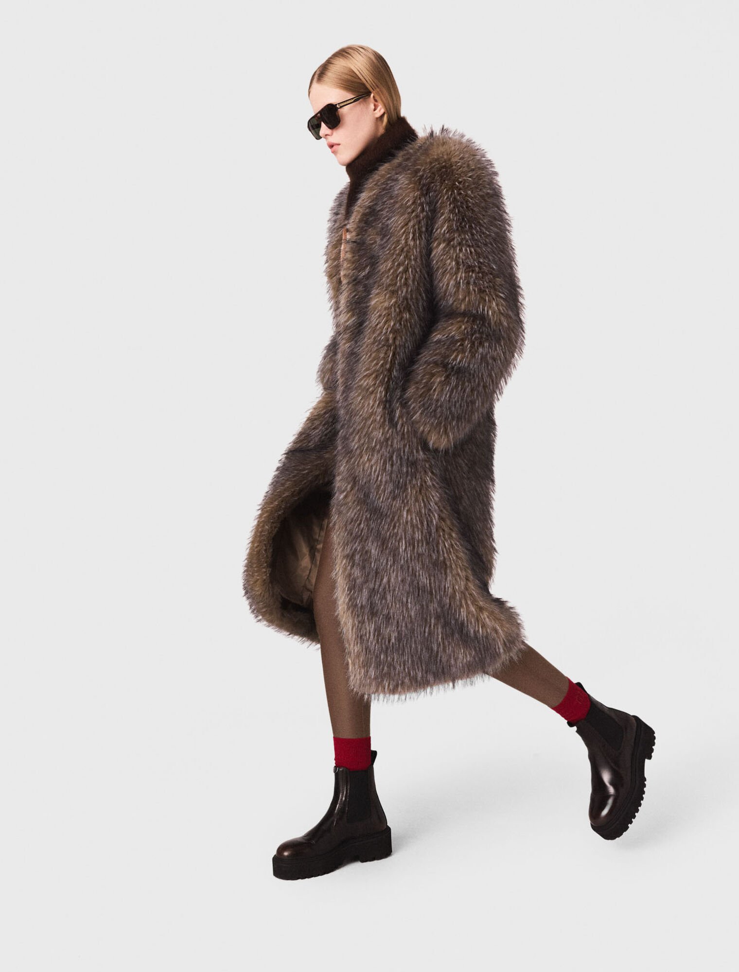Manteau long en fausse fourrure Manteau long en fausse fourrure