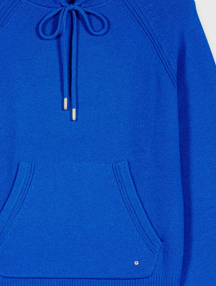 Hooded sweater