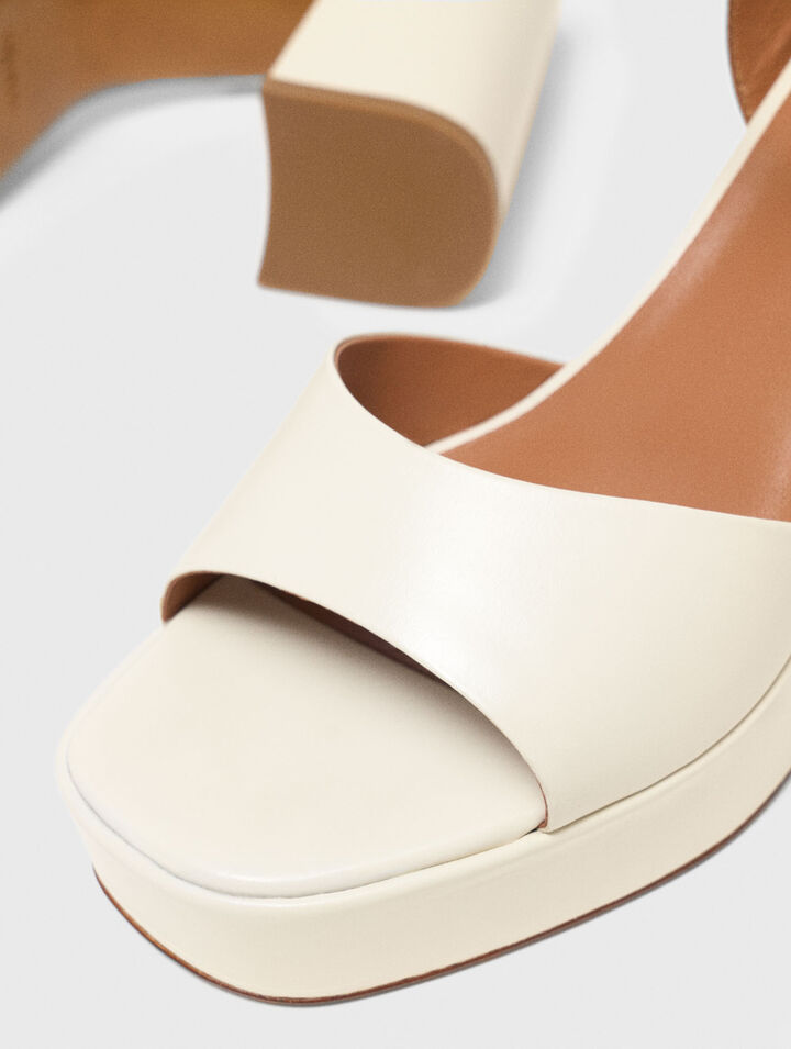 Sandales en cuir &agrave; plateforme