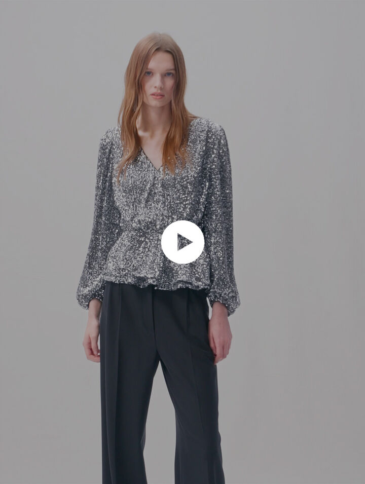 Top smock&eacute; &agrave; sequins
