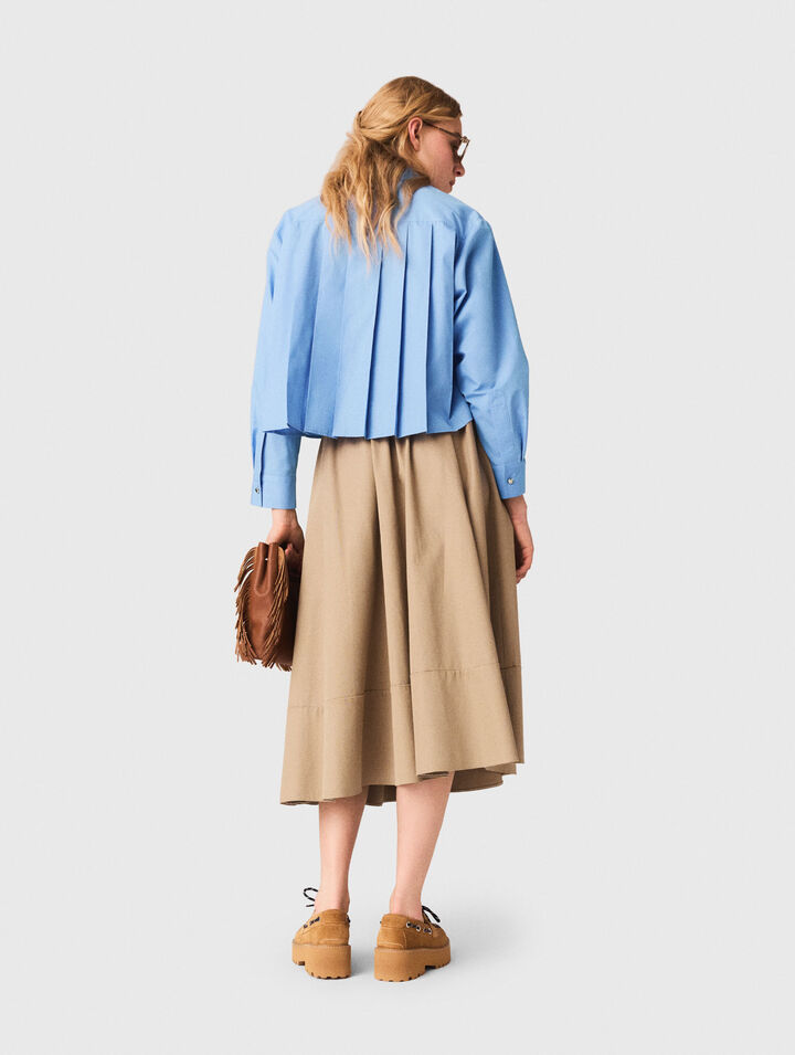 Pleated back embroidered shirt