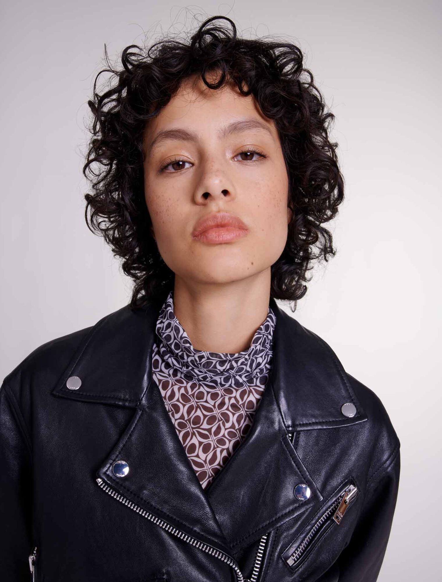 Veste courte en cuir