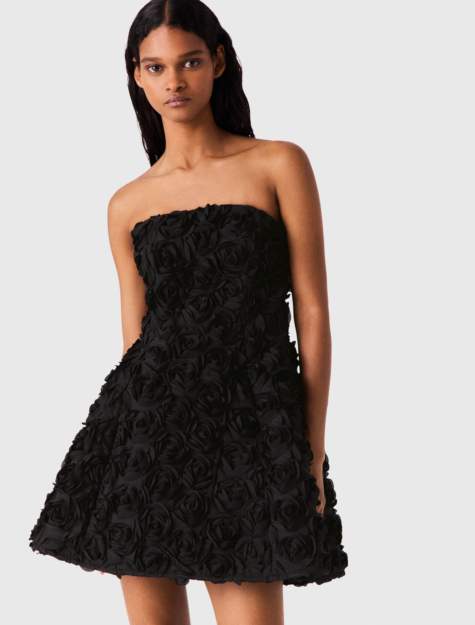 Strapless dress with flowers