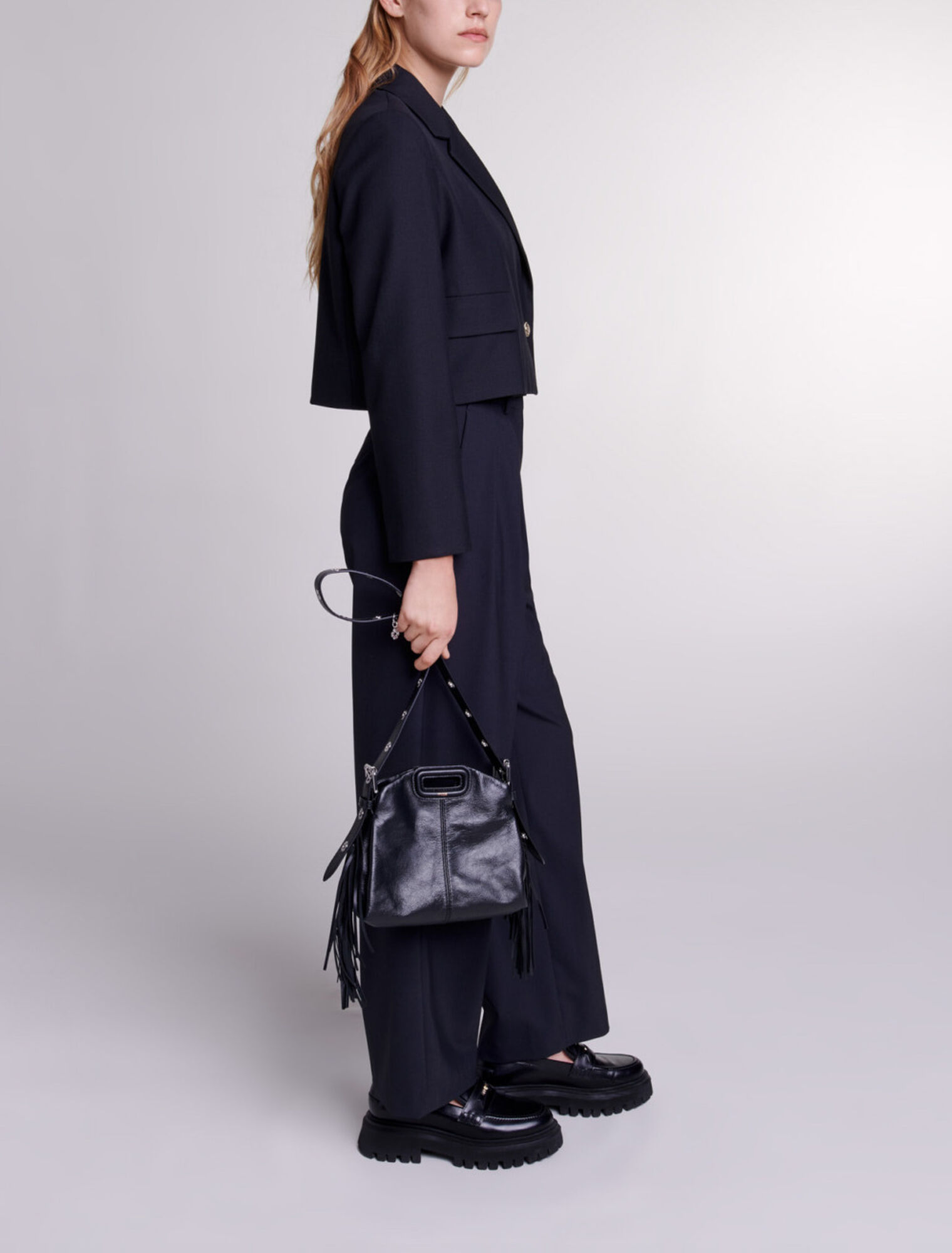 Short straight-fit jacket