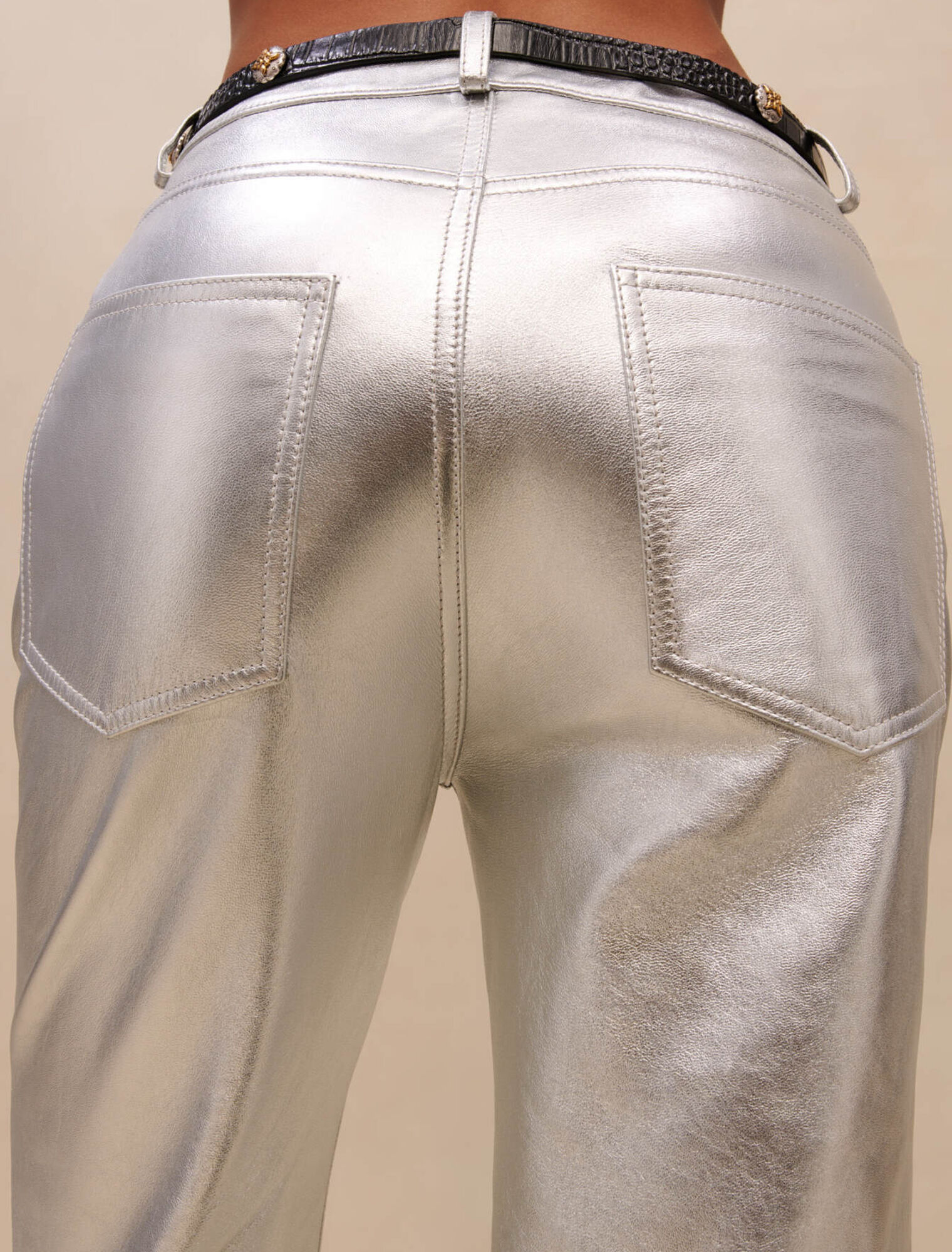 Pantalon en cuir argenté