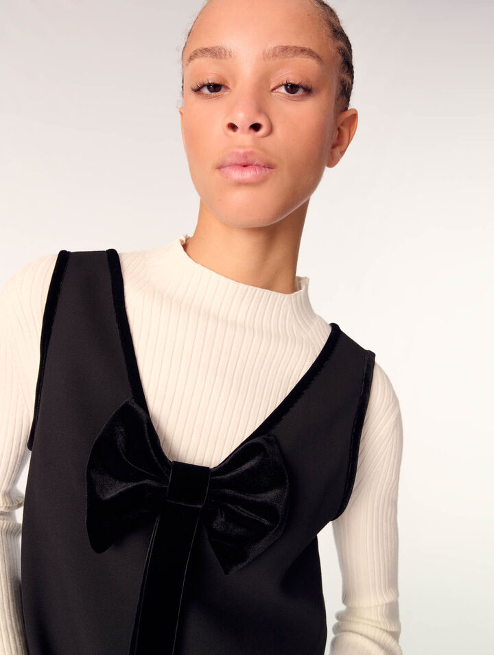Pinafore mini dress with velvet collar