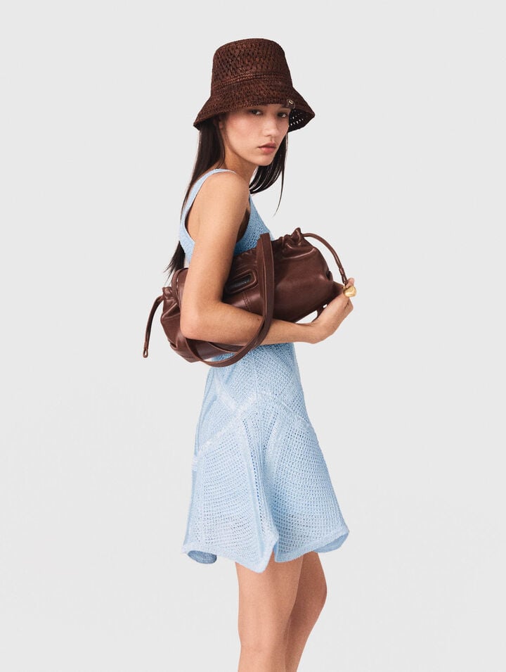 Robe courte en crochet