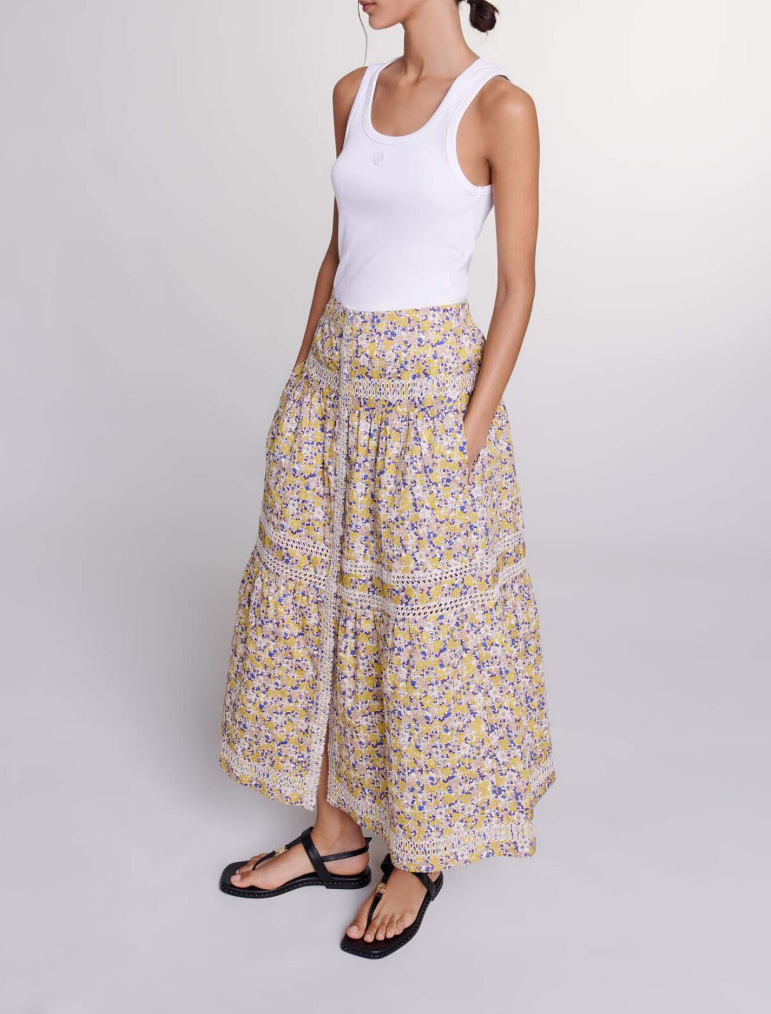 Jupe longue fleurie et brod&eacute;e