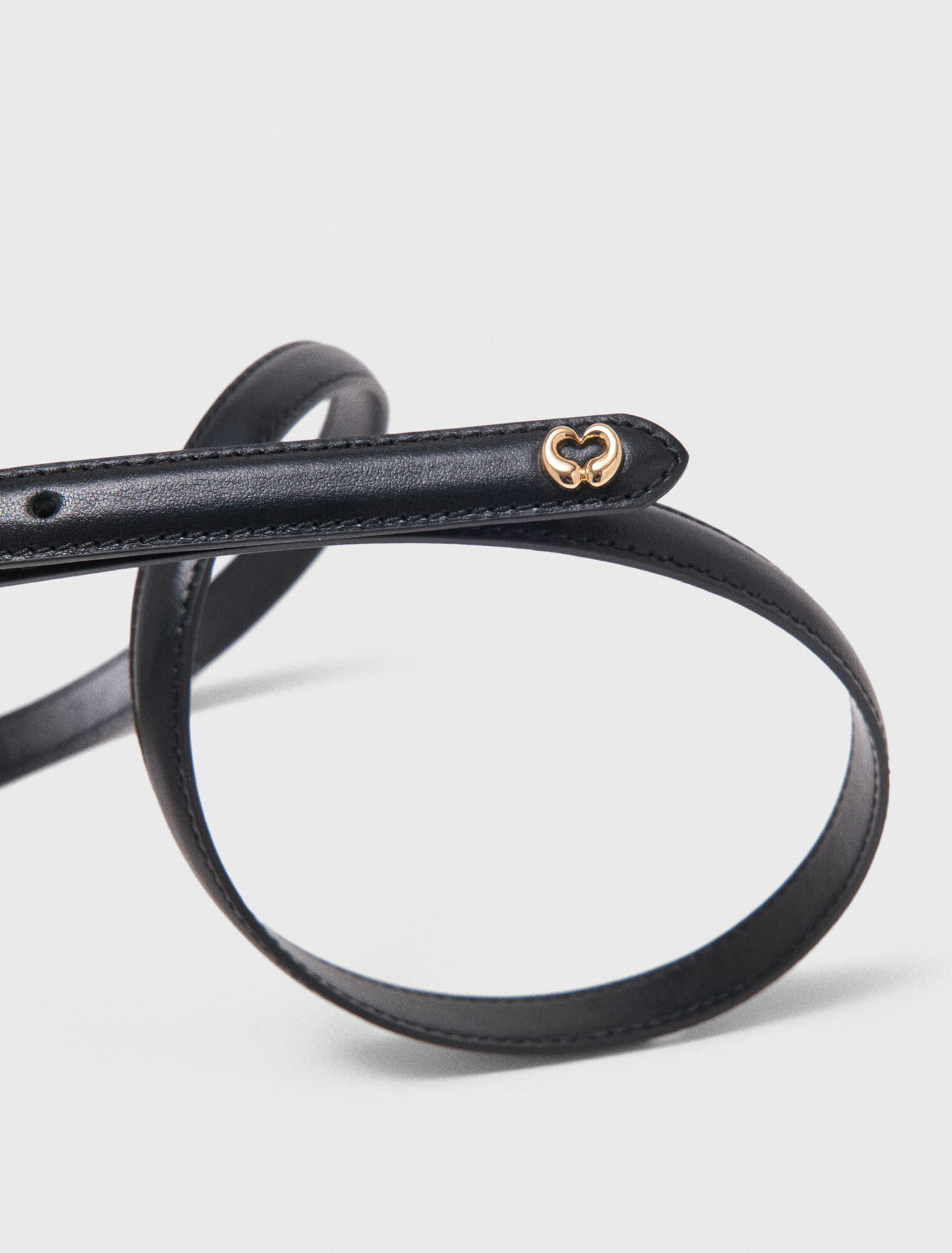 Slim leather belt