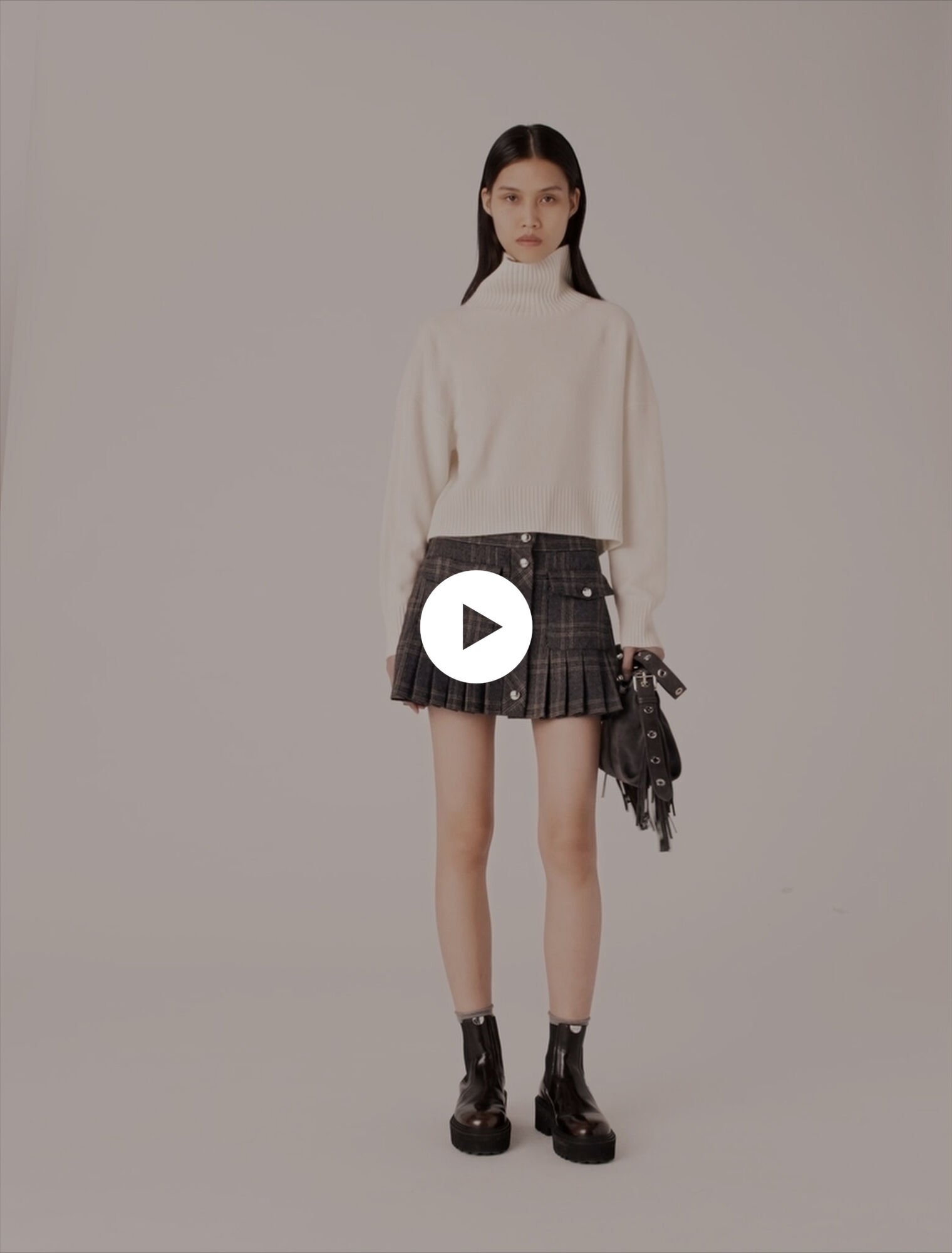 High-neck cashmere jumper