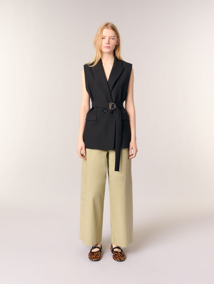Sleeveless suit jacket