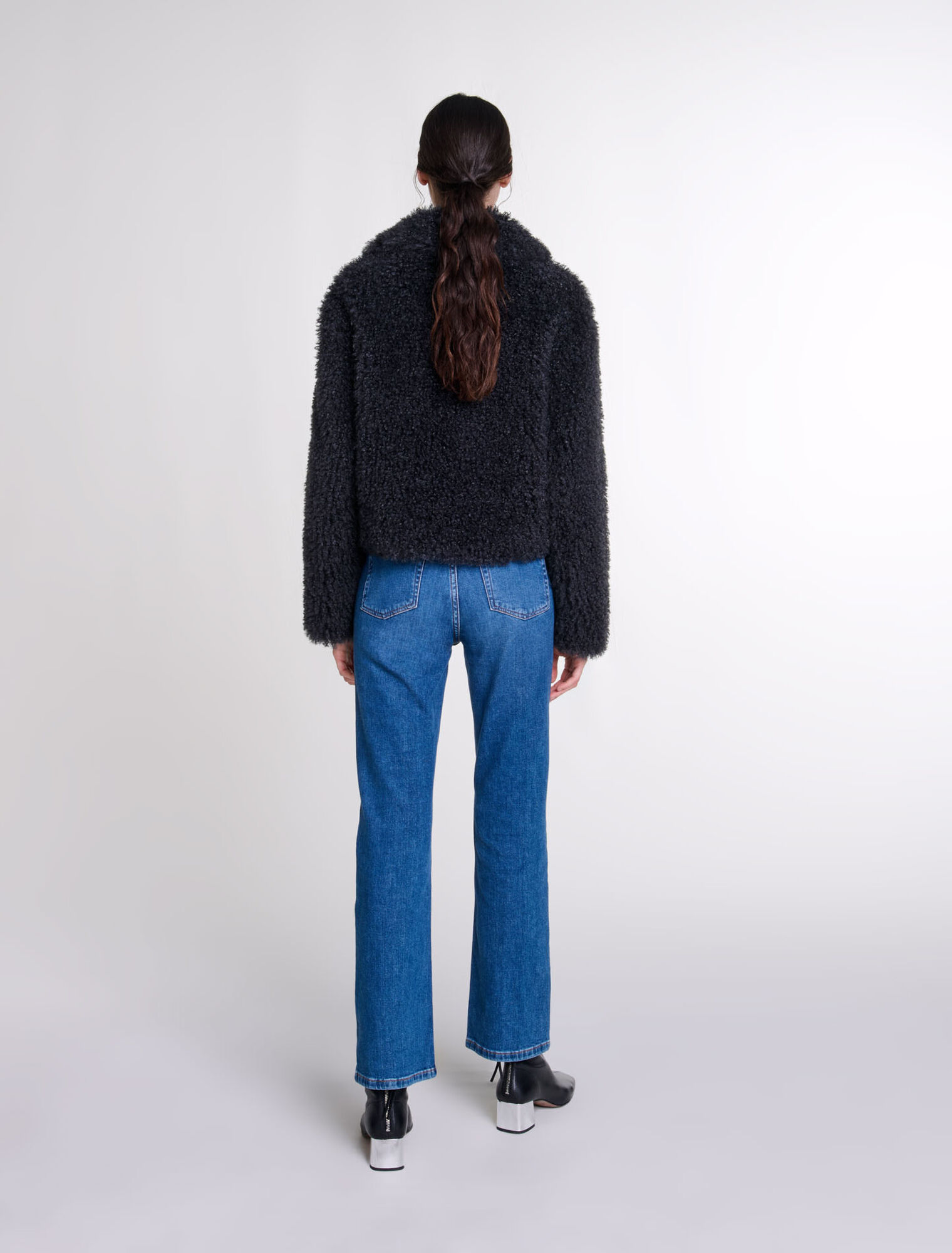 Manteau court en bouclette