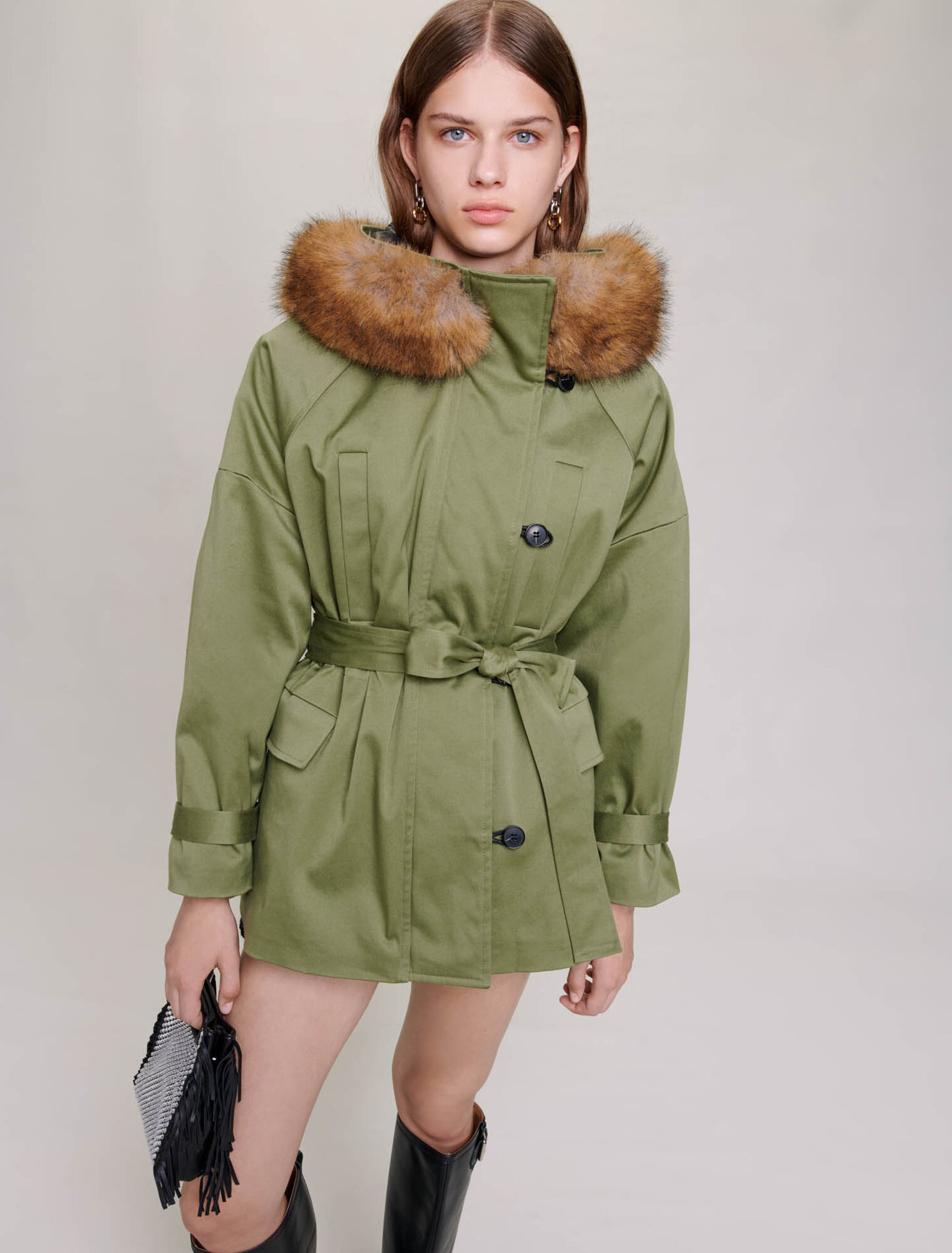 Parka courte à capuche