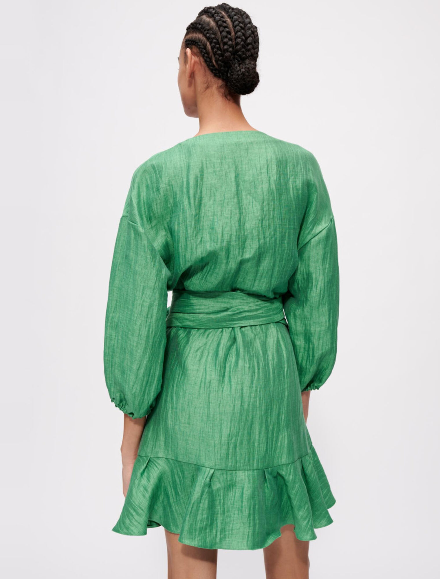 Wrap dress with tie