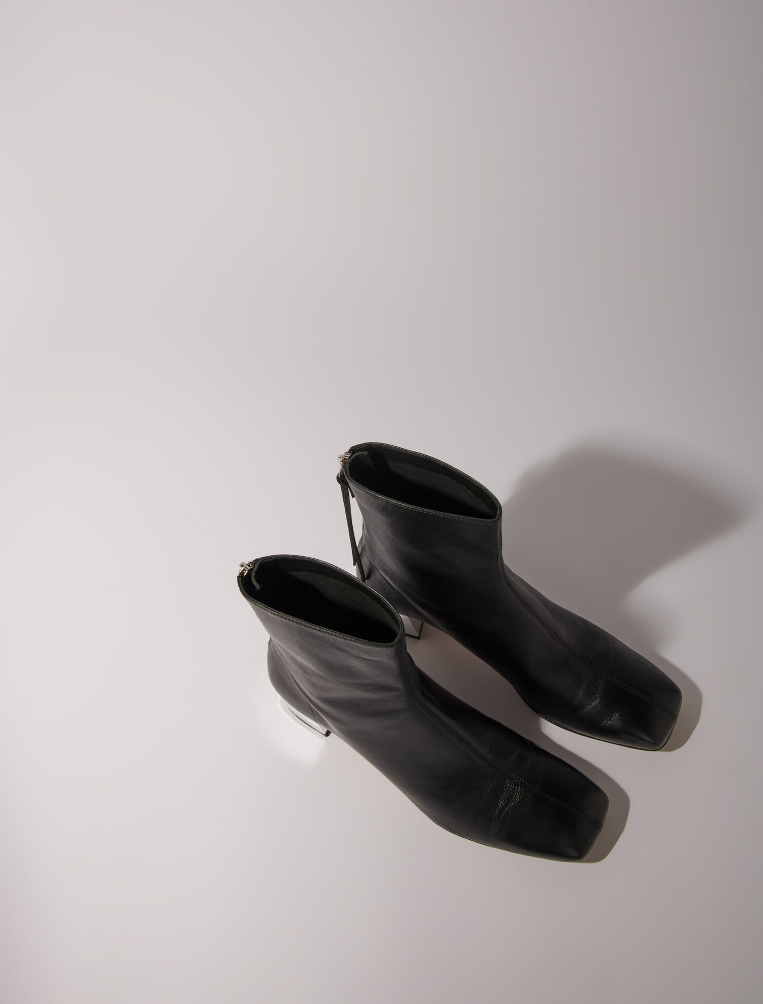 Bottines en cuir à bout carré