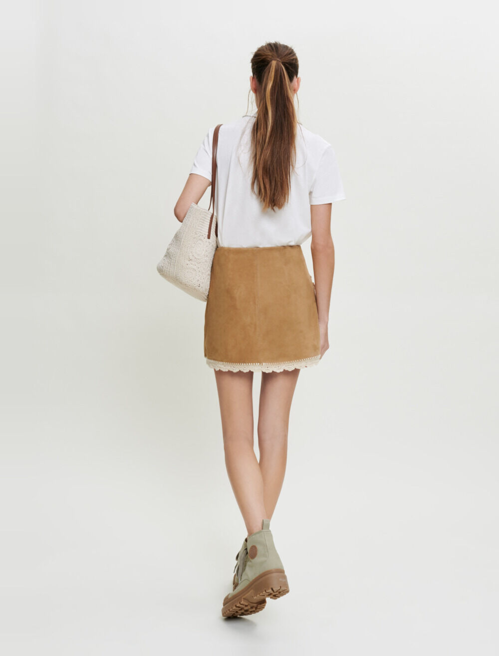 Suede skirt with crochet trim