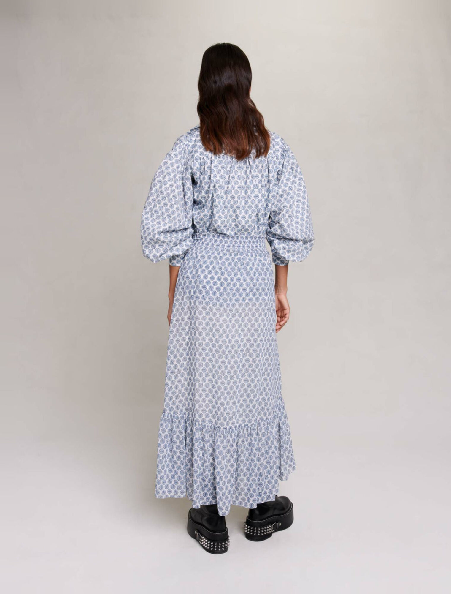 Long asymmetric skirt
