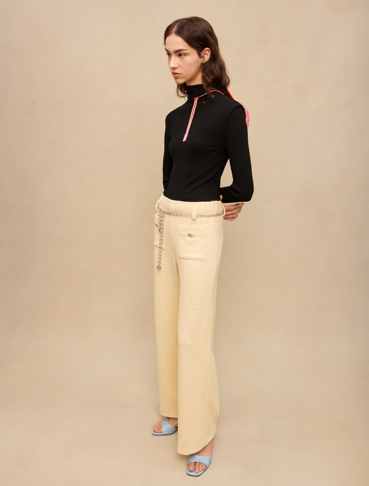 Pantalon ceinturé en tweed jaune