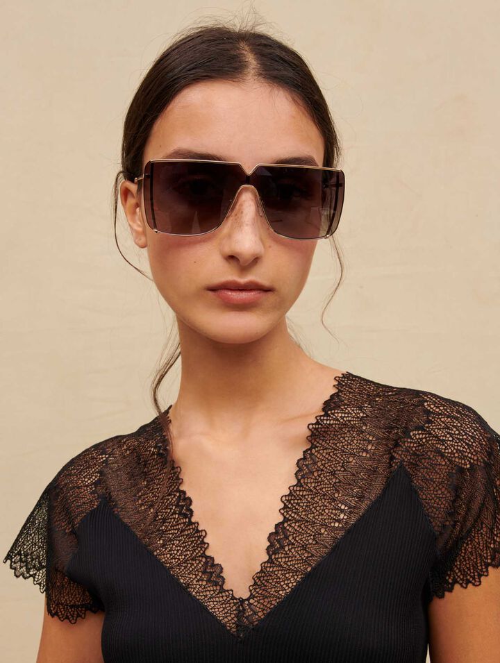 Top en jersey incrusté de dentelle