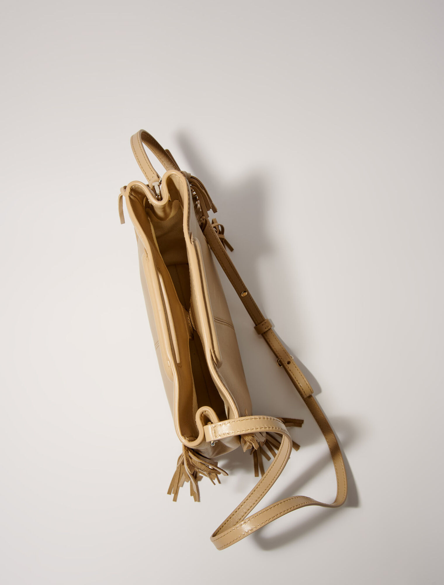 Smooth leather M bag with fringing